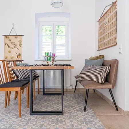 Kaiserliches Wohnen Im Alten K&k Postamt Eg Persenbeug